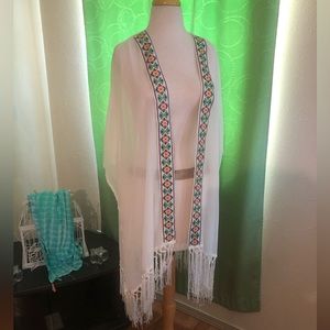 3X EUC Boho Sheer Short Sleeve Shrug w/ Fringe